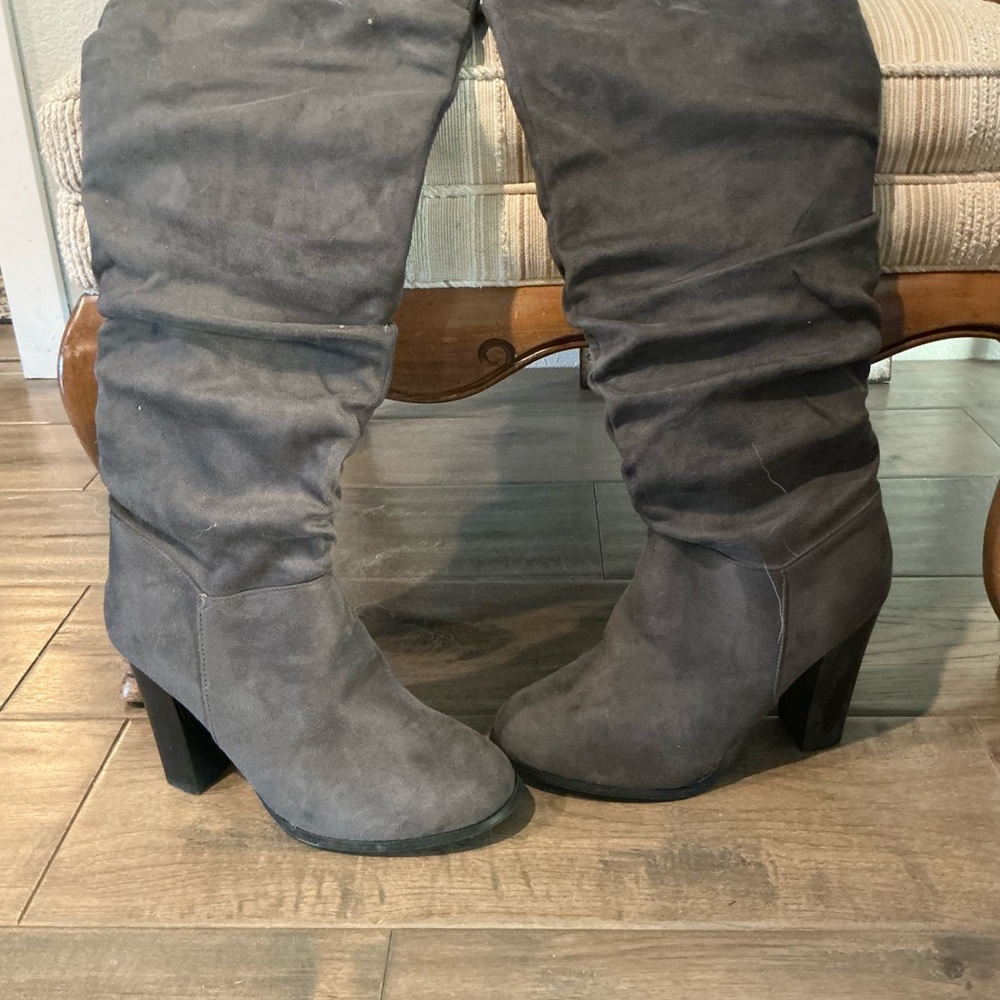 Gray Suede Women's Boots